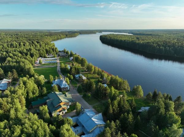 Лучше поездом – что можно посмотреть в ж/д круизах по Ленинградской области